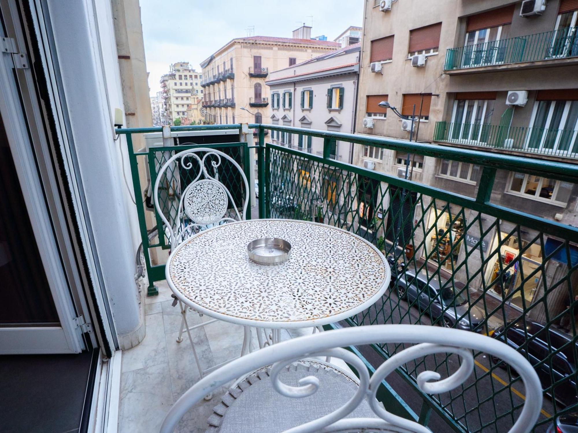 Amuri Room&Suite Palerme Extérieur photo